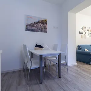 Apartment Le Casette Di Osvaldo Lecco